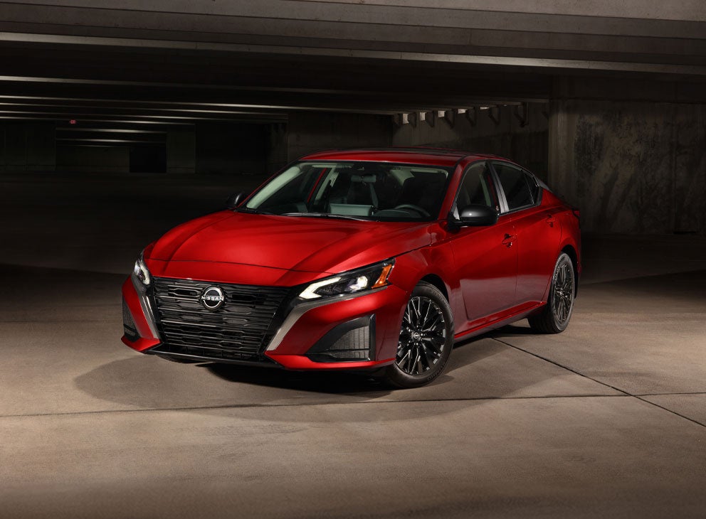 Pischke Motors Nissan in La Crosse WI