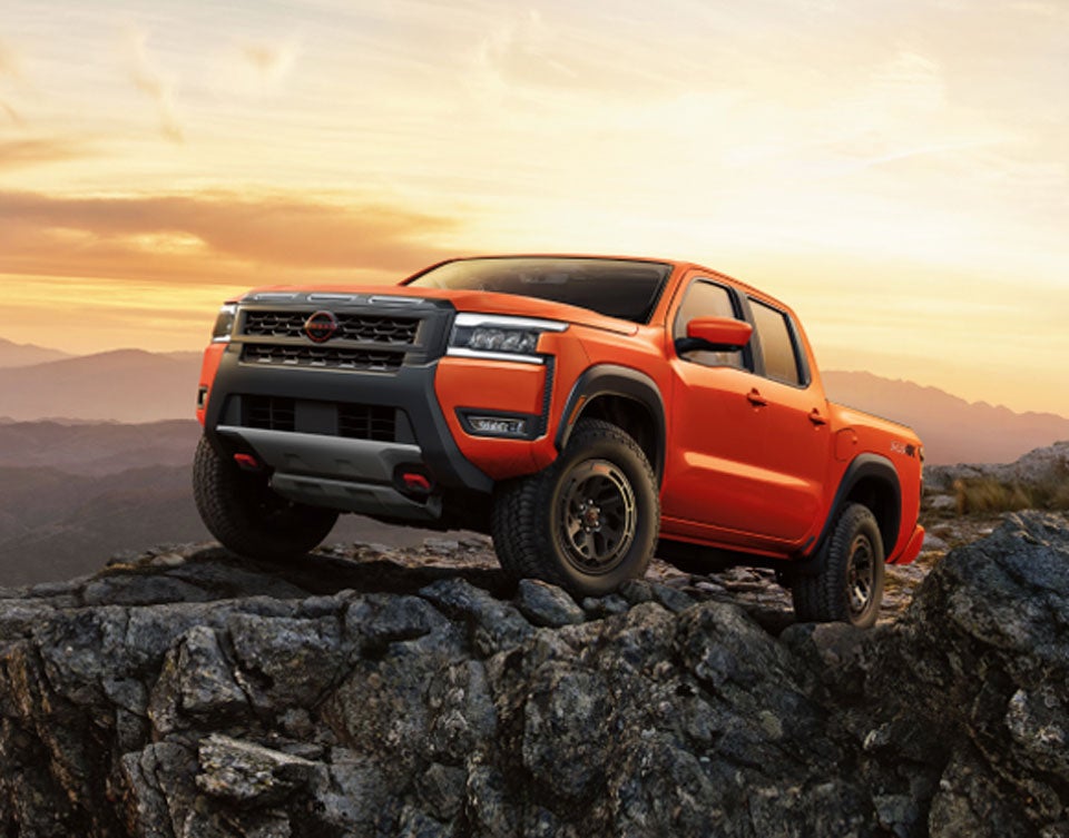 Pischke Motors Nissan in La Crosse WI