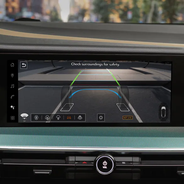 Pischke Motors Nissan in La Crosse WI