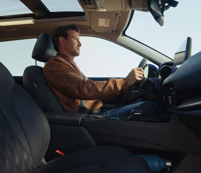 Pischke Motors Nissan in La Crosse WI