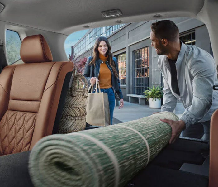 Pischke Motors Nissan in La Crosse WI