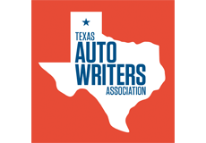 Pischke Motors Nissan in La Crosse WI