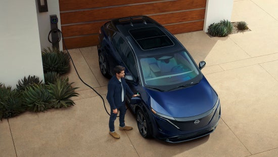 Pischke Motors Nissan in La Crosse WI