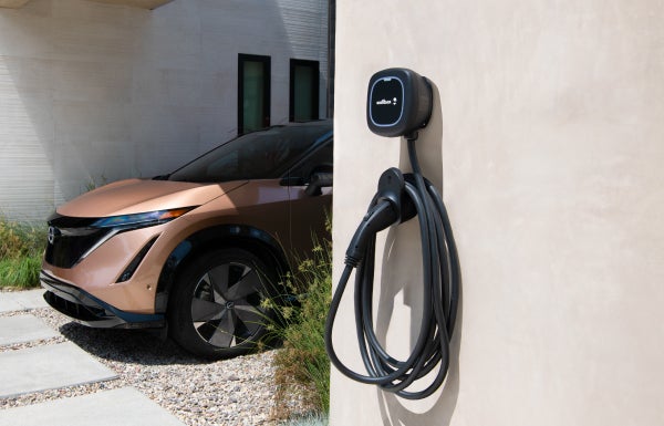 Pischke Motors Nissan in La Crosse WI