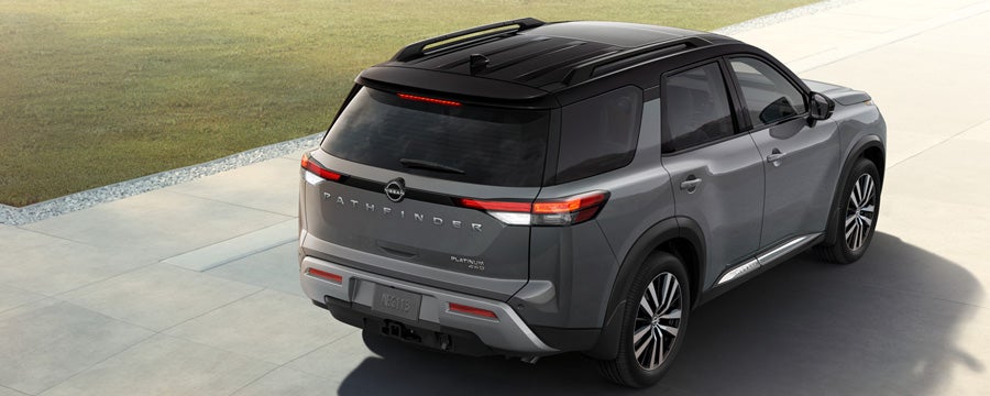 Pischke Motors Nissan in La Crosse WI