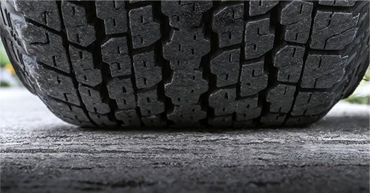 Pischke Motors Nissan in La Crosse WI